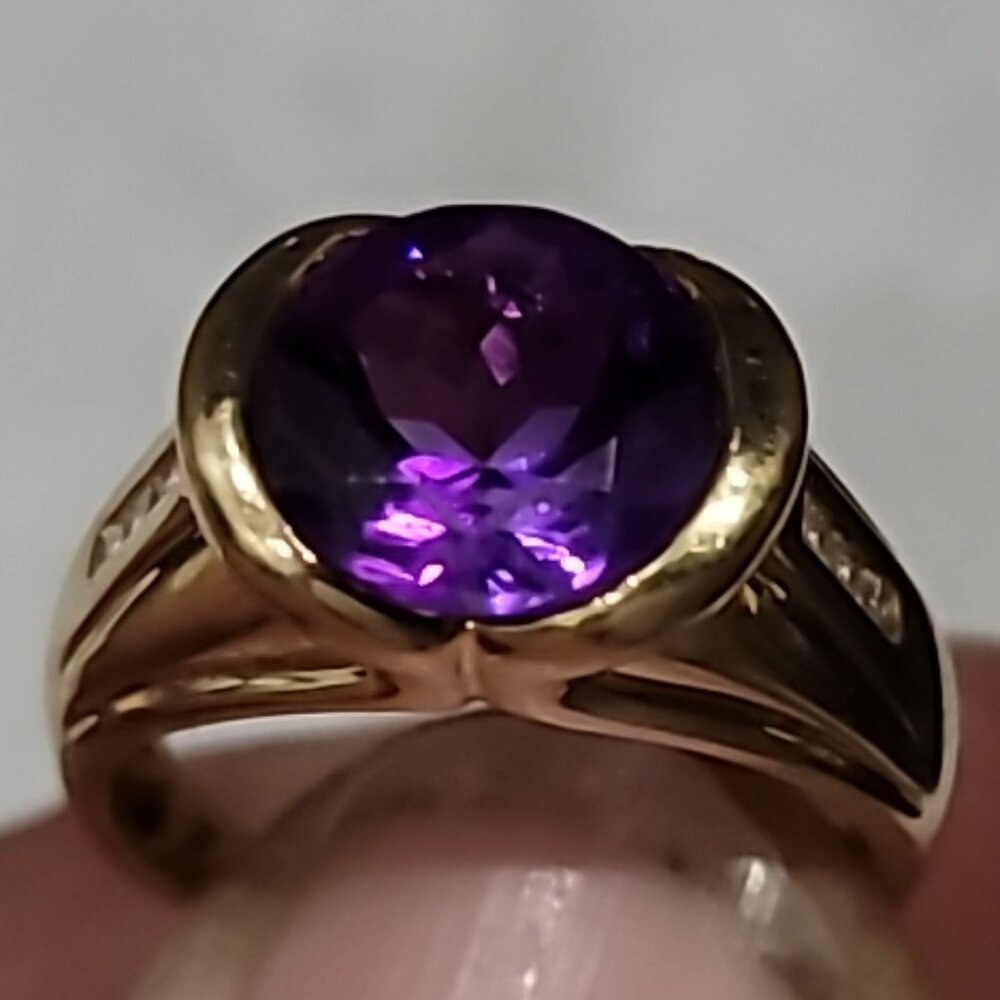 14k Yellow Gold Amethyst Solitaire Cocktail Ring W/ Diamond Accents 14.16 $1300